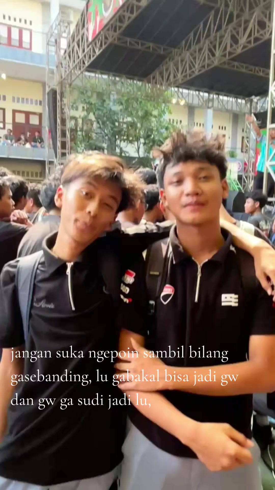 @Izaaaaaaaa