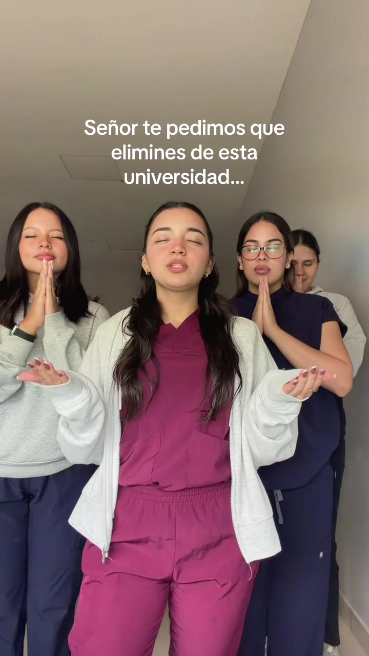@Nayeli®