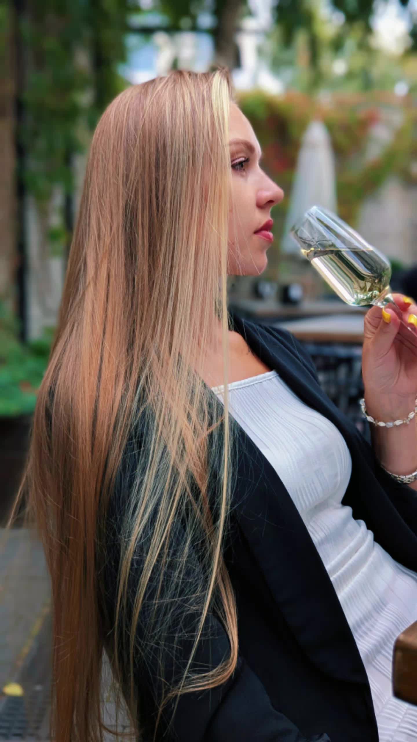 @Veronika.G.M.