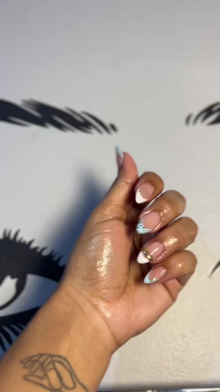@Toni