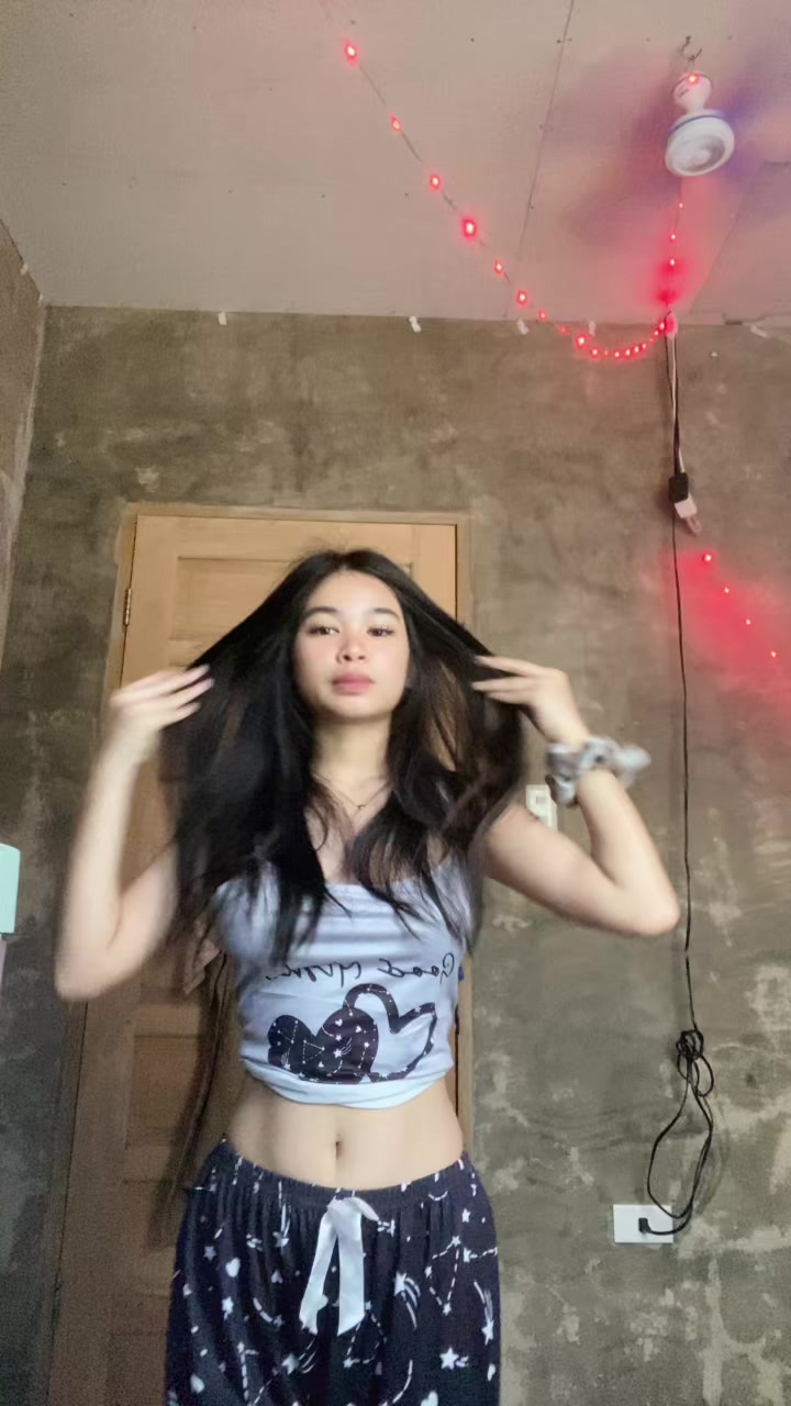 @jeniee