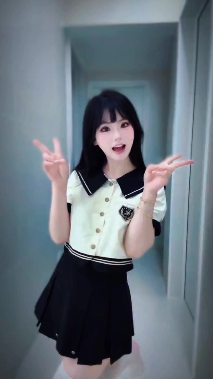 @干饭小困困