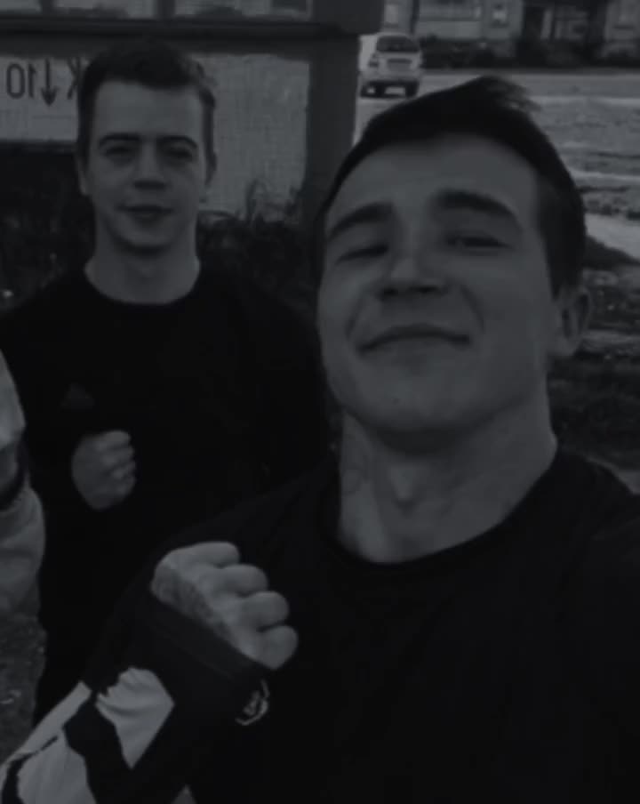 @МОЛОДОЙ