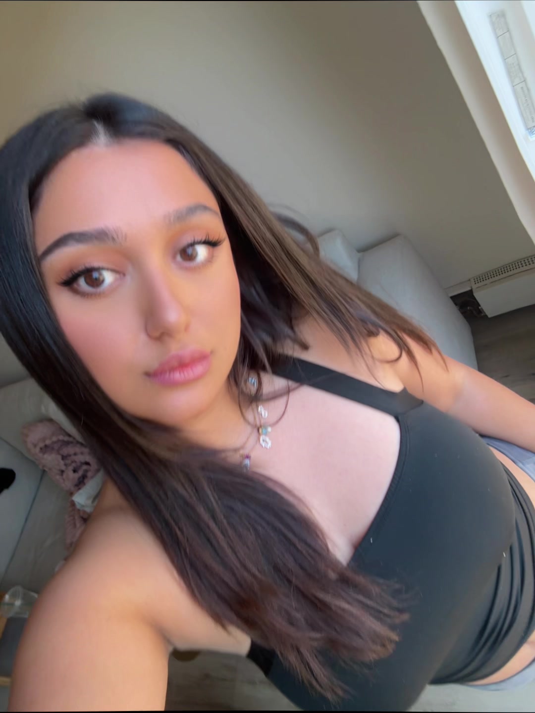 @Neeksters