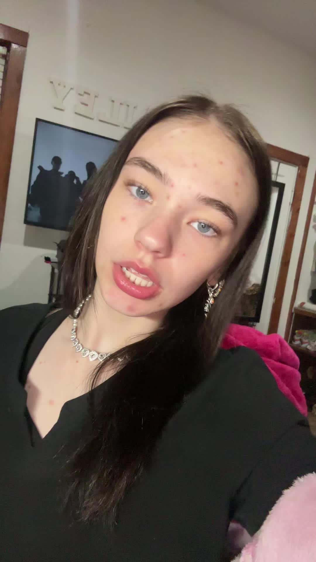 @riott4skrillaa