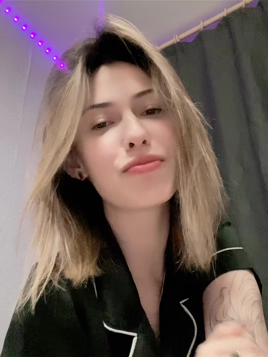 @โจ๐๐๐จ๐.๐๐๐ก๐๐๐ฅ๐ โจ