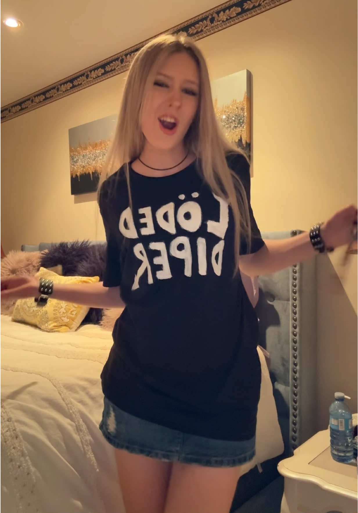 @Who is Carley Jean?