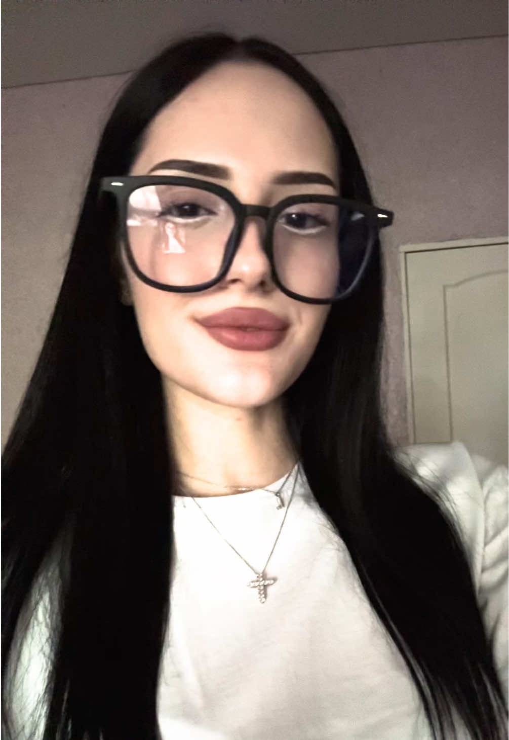 @лили