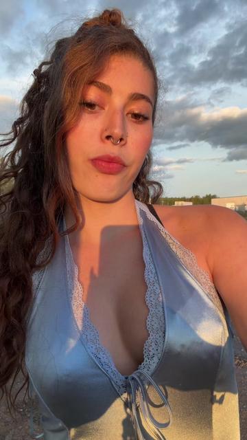 @✨