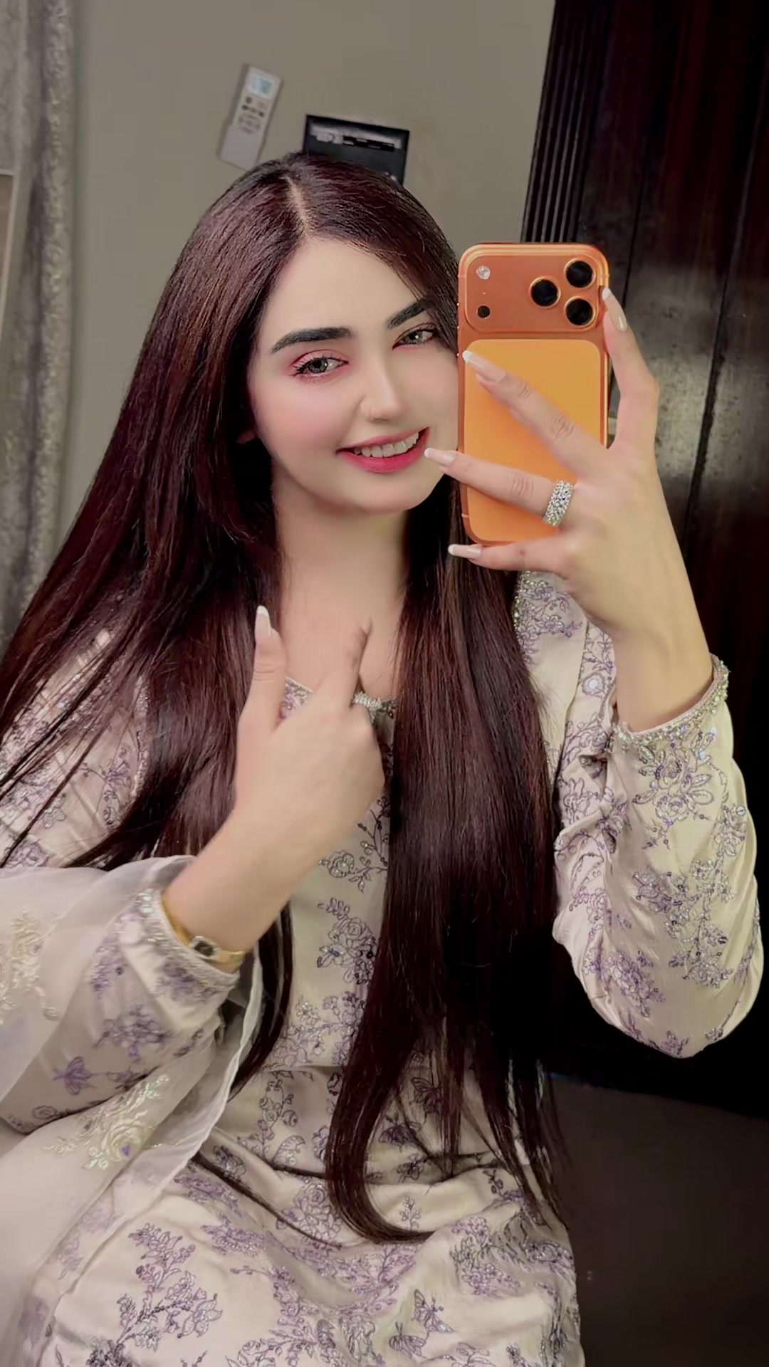 @NooR ALii ๐ฉ