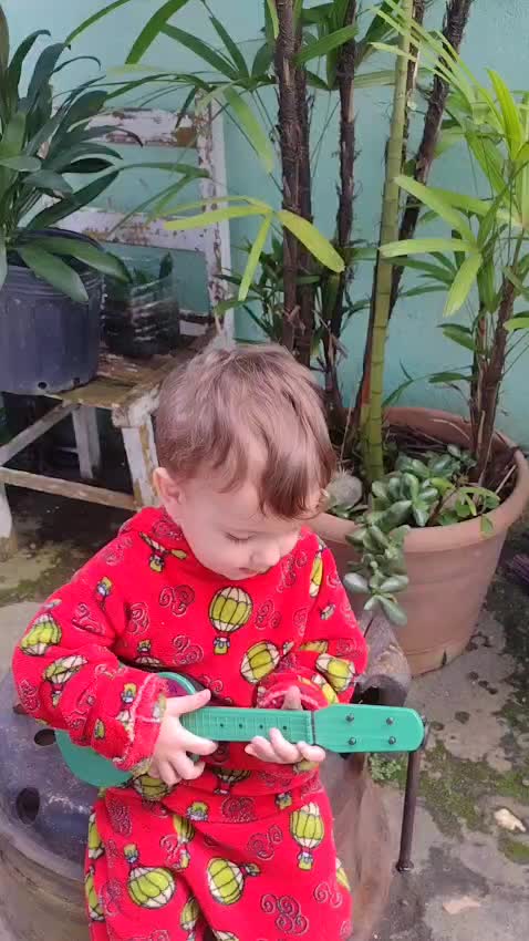 @Larissa Mesquita Pereira