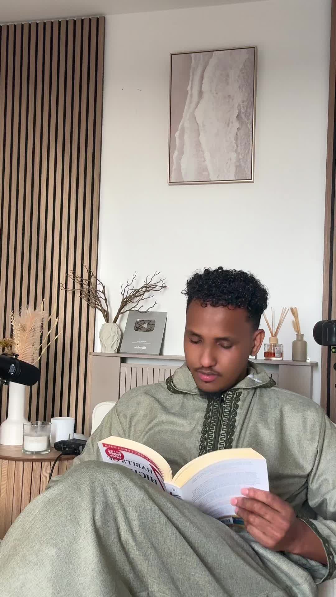 @Abdijaliil Osman