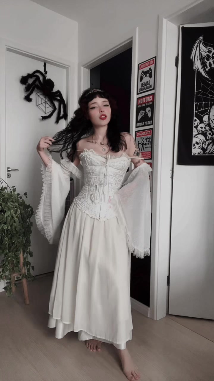 @Revnawitch