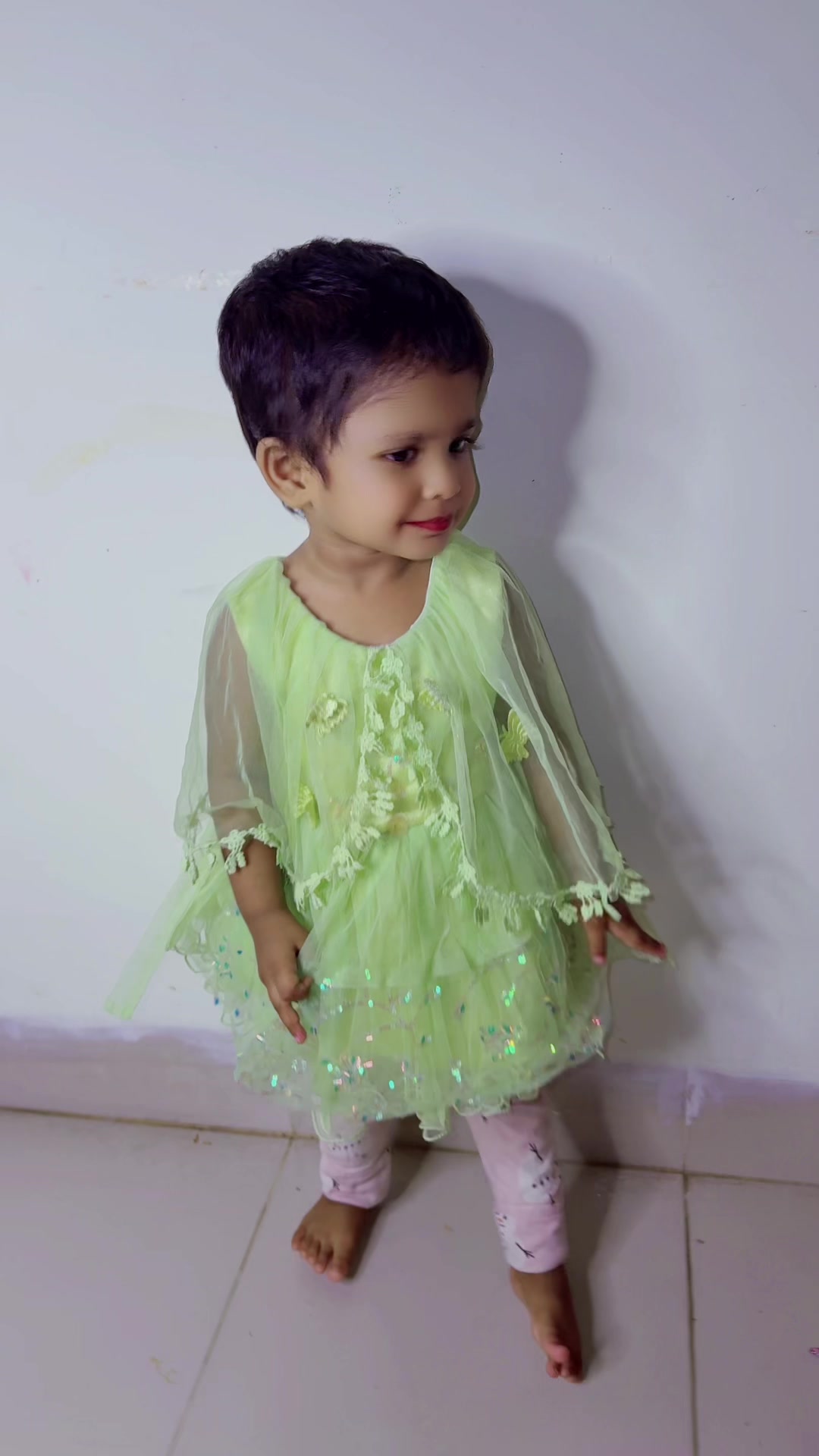@Sharmin Shila cream apađ
