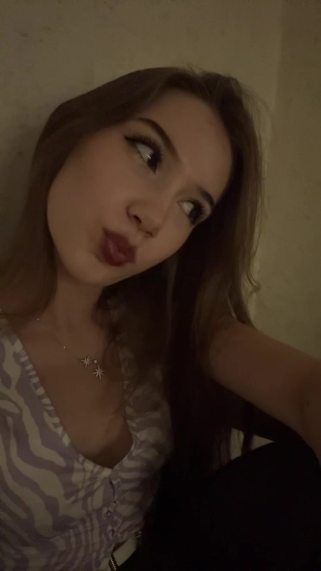 @vivweiy