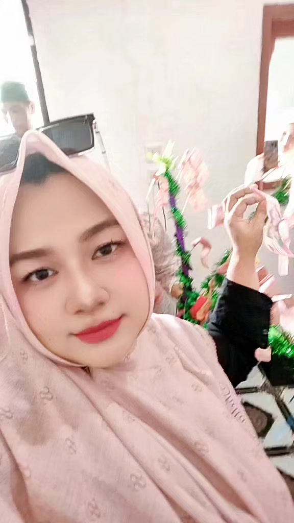 @TariStarsShine18🦉