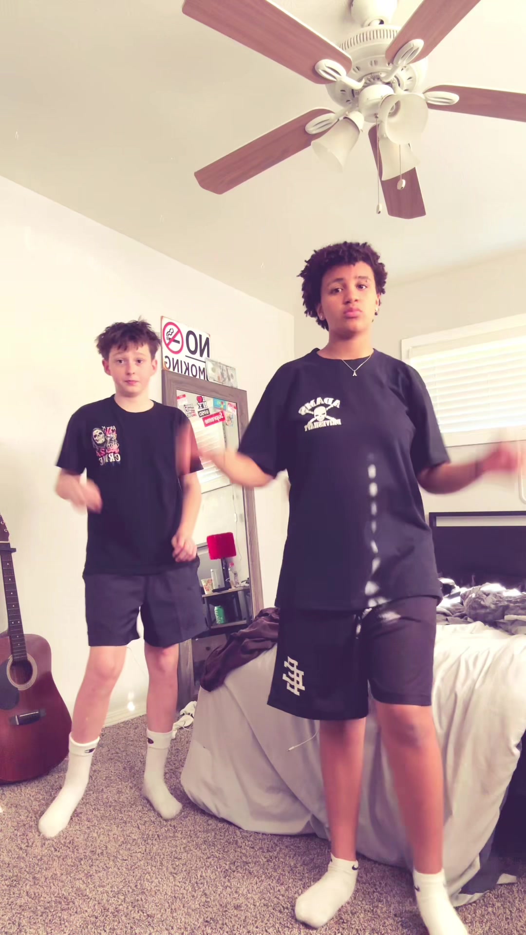 @𝕸𝖎𝖒𝖎 𖣂︎