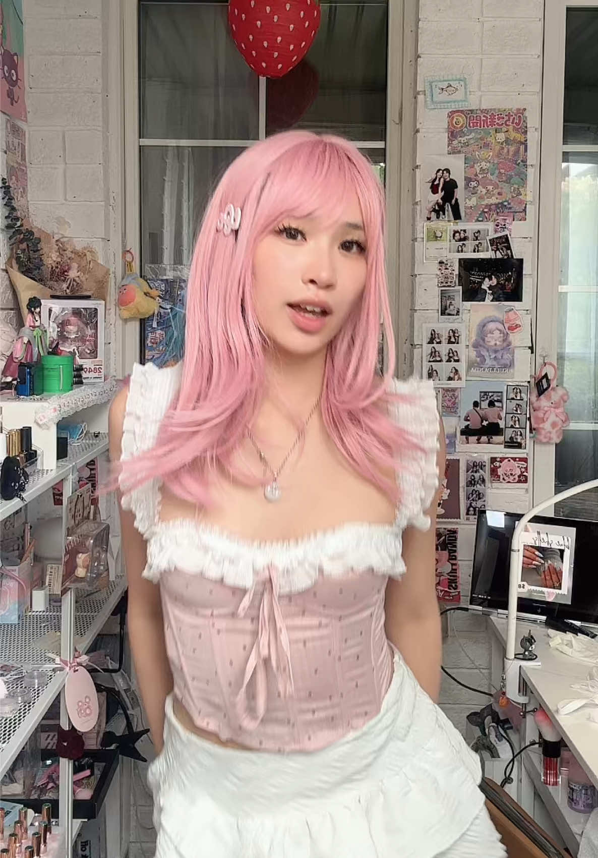 @angela