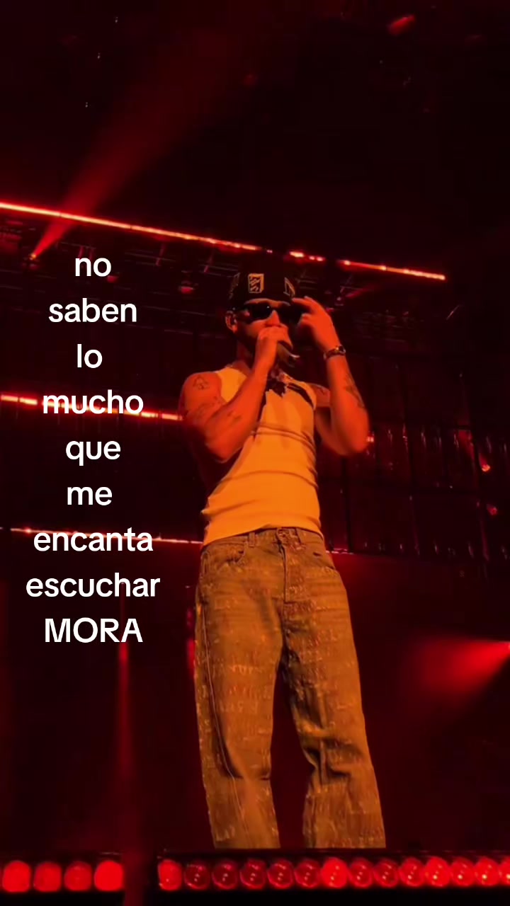 @🎧