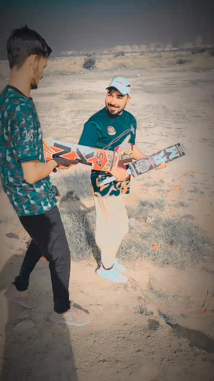 @KHAN804