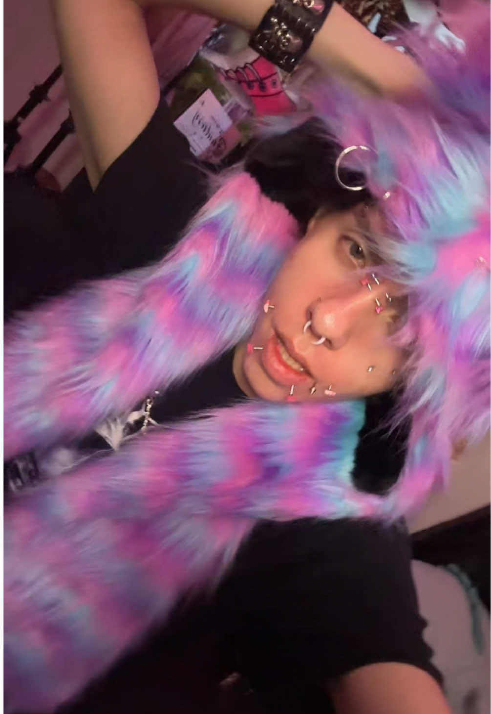 @Delululicious_