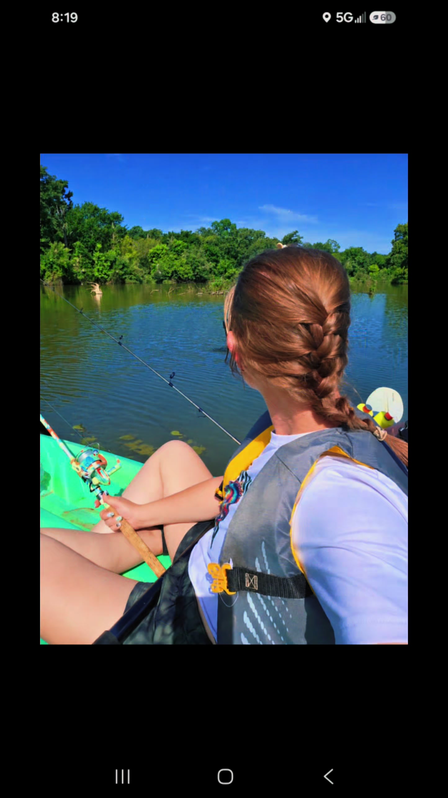 @live.laugh.fish