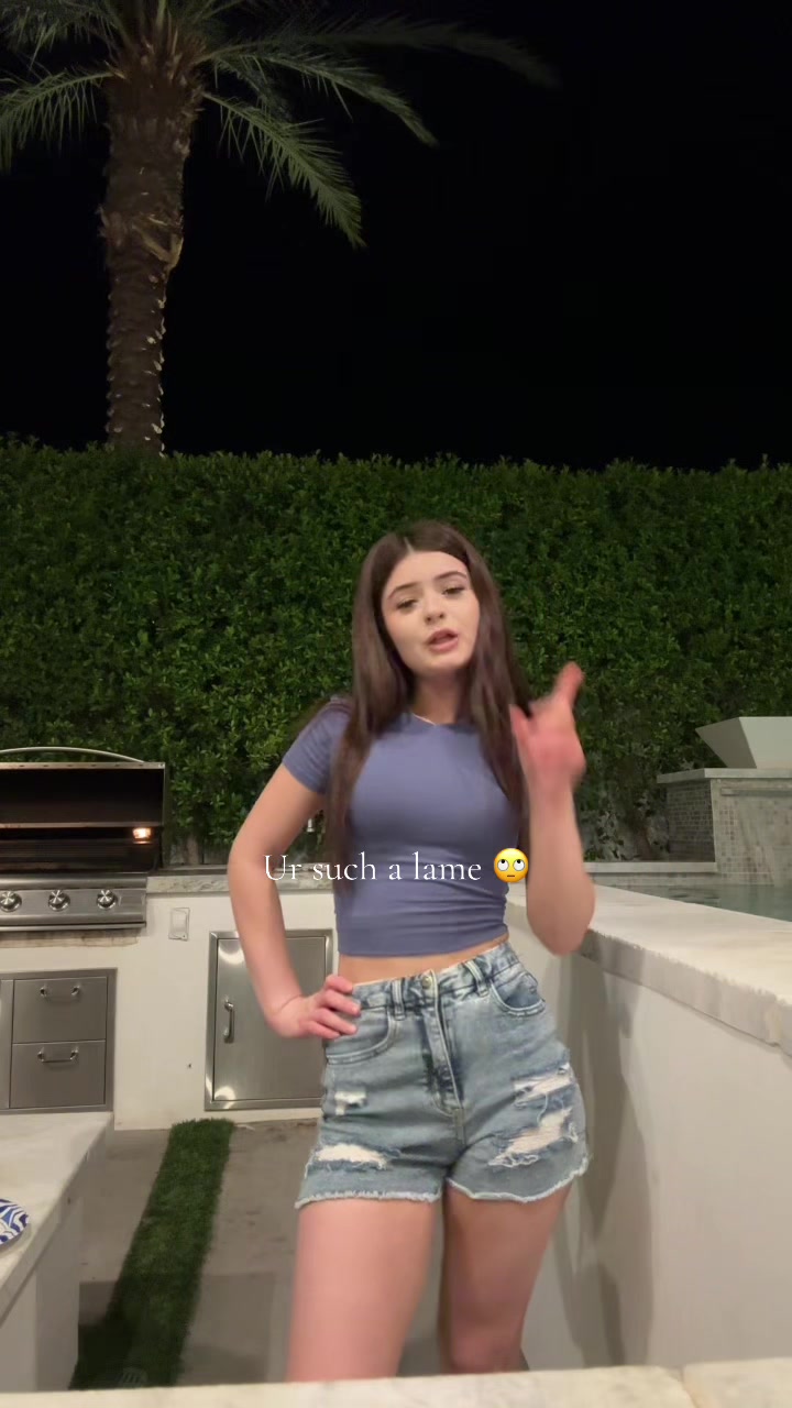 @𝐃𝐞𝐧𝐞𝐥𝐢