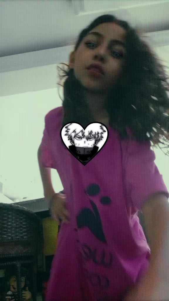 @thayla 14 linda