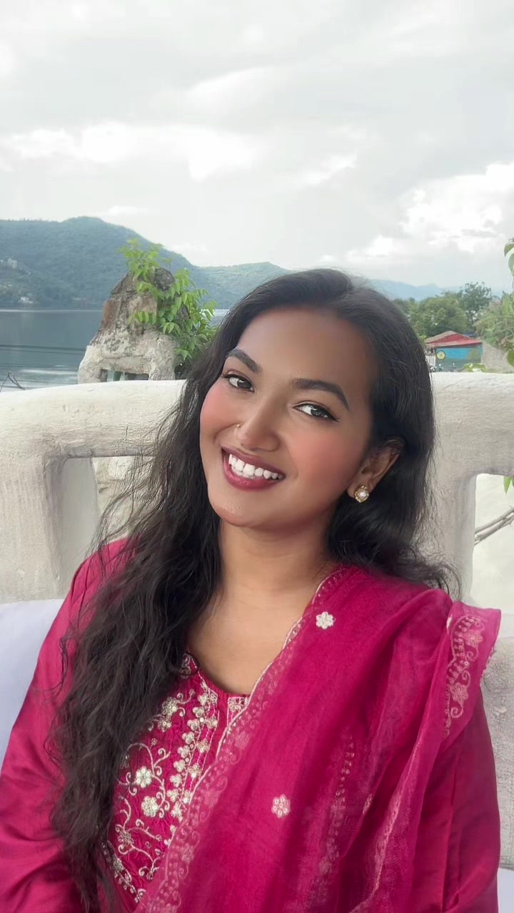 @Sneha🦢