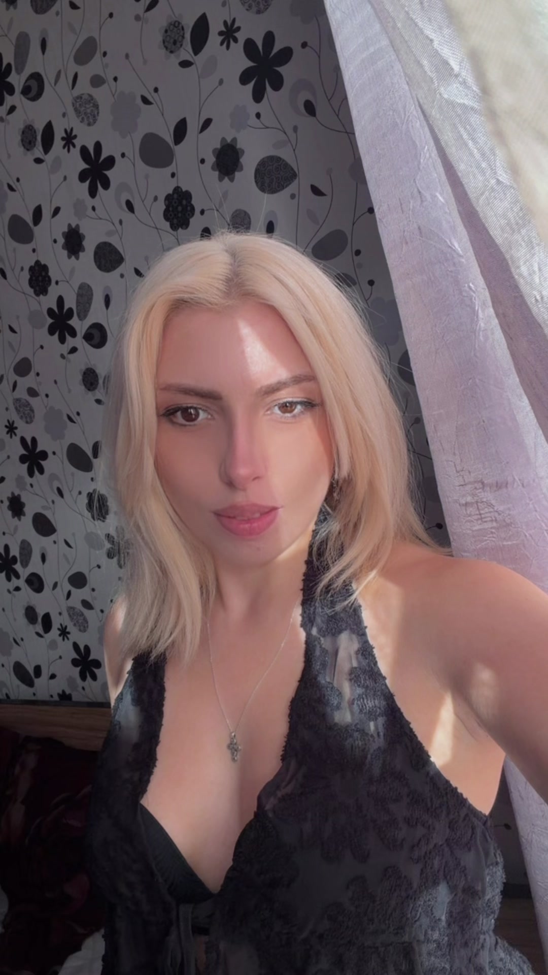 @Vikt💥riaaa