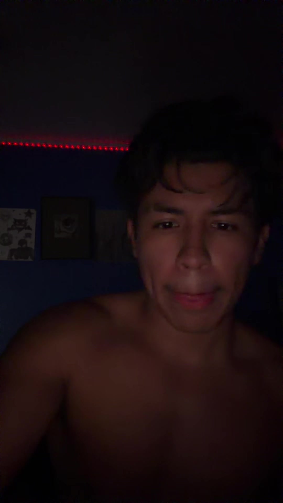 @Uz