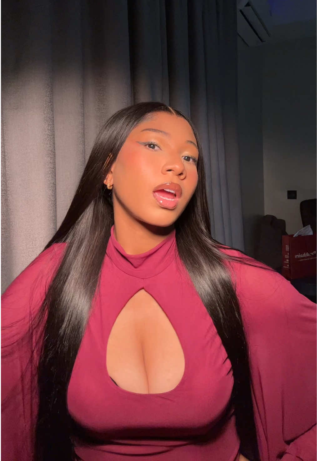 @missebby