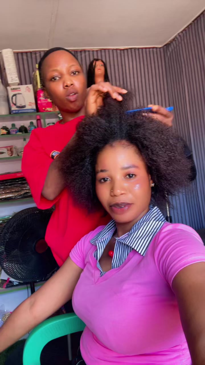 @NEEMAH🥰🎀