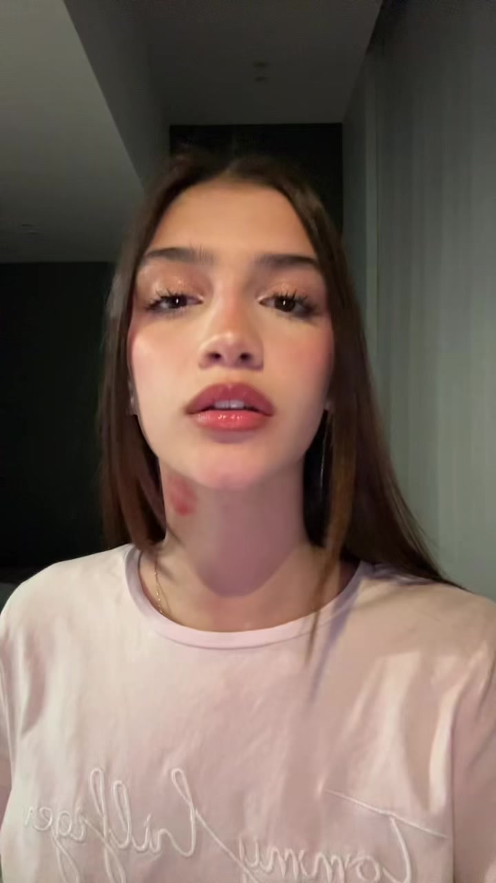 @🤎ʜᴇʟᴇɴ🤎