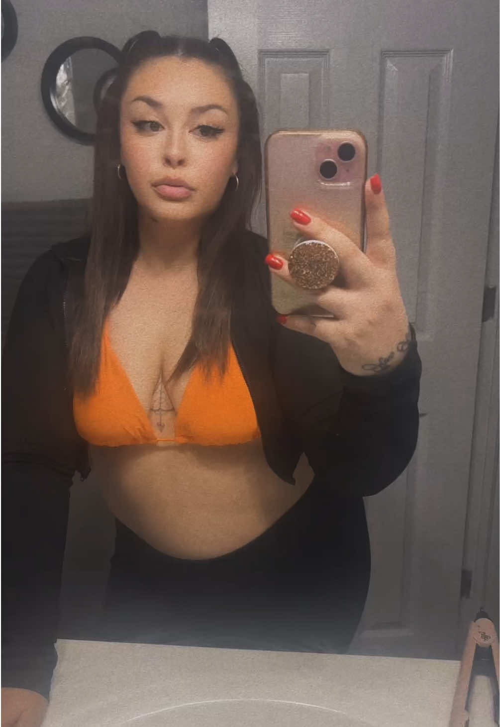 @_shes_sam_04