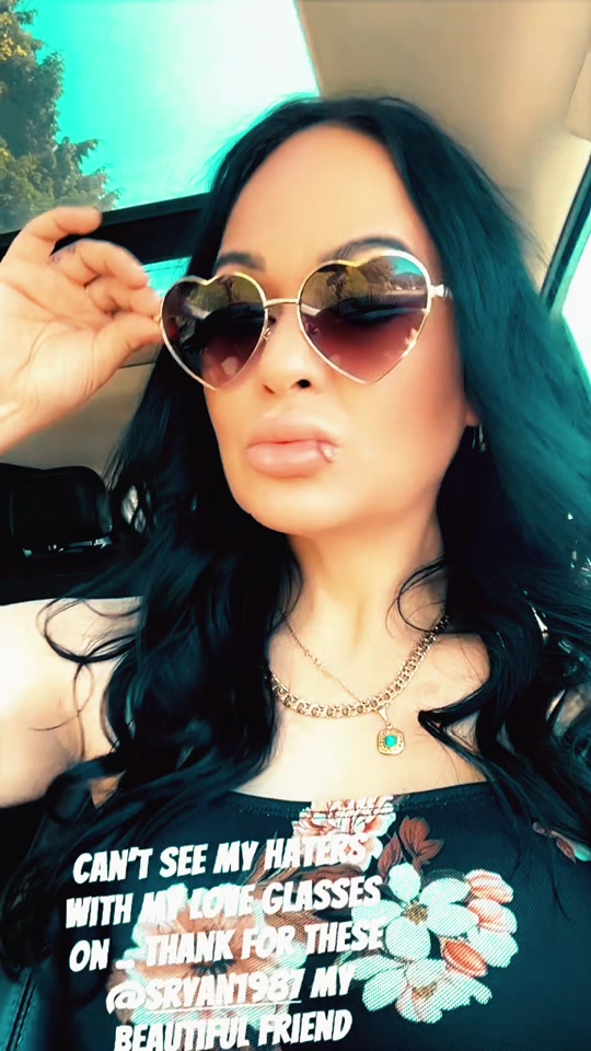 @𝒟𝒶𝓃𝒾 𝒢 💋