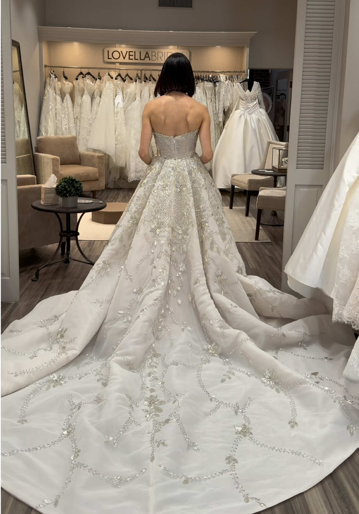@Lovella Bridal