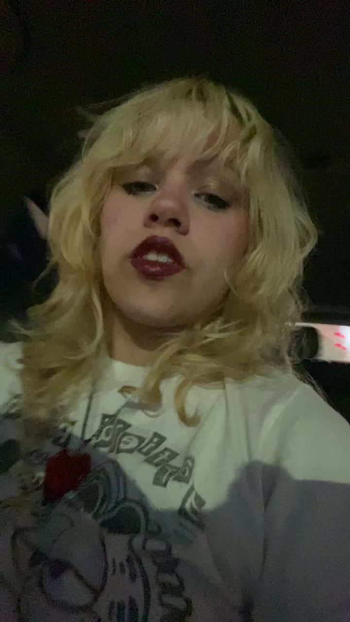 @ilovesleepyhead