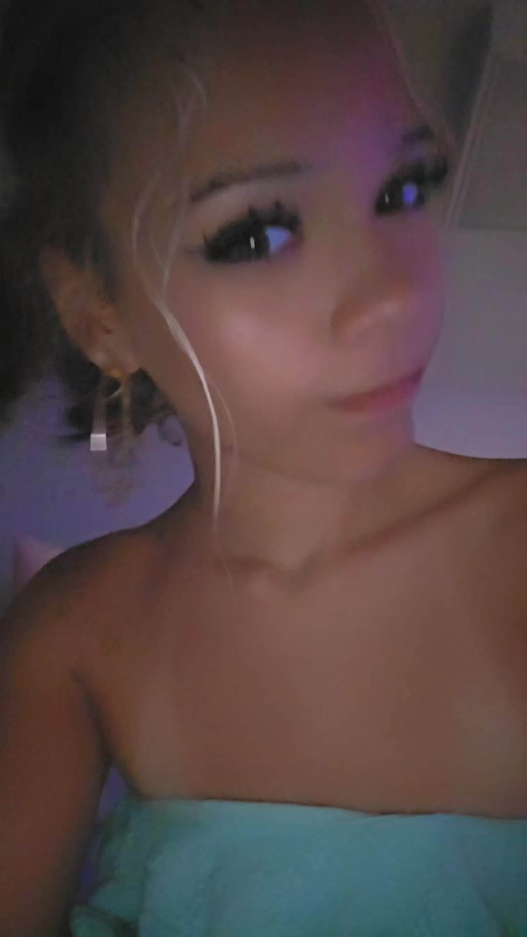 @🦄