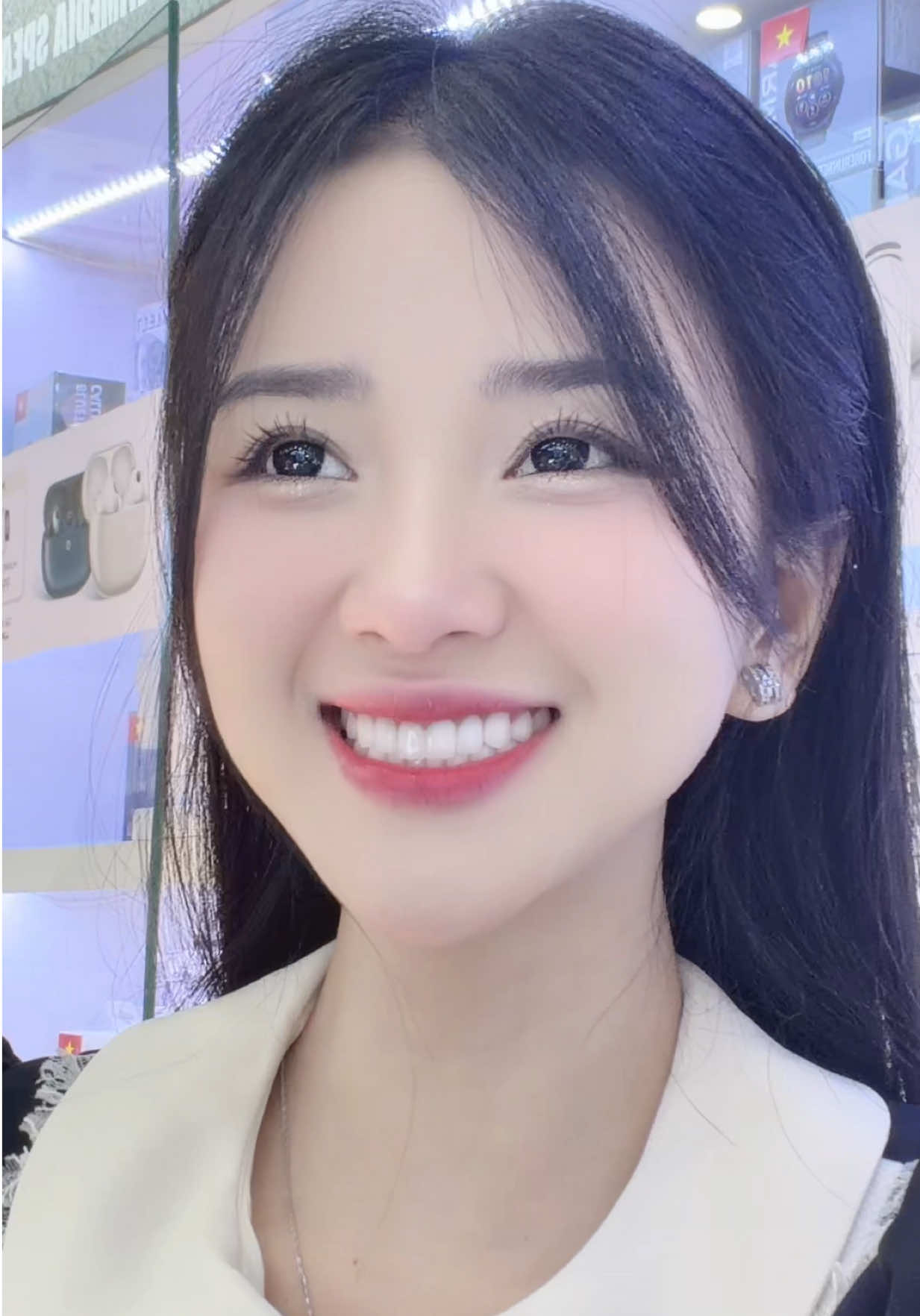 @Nguyễn Ngọc Ánh