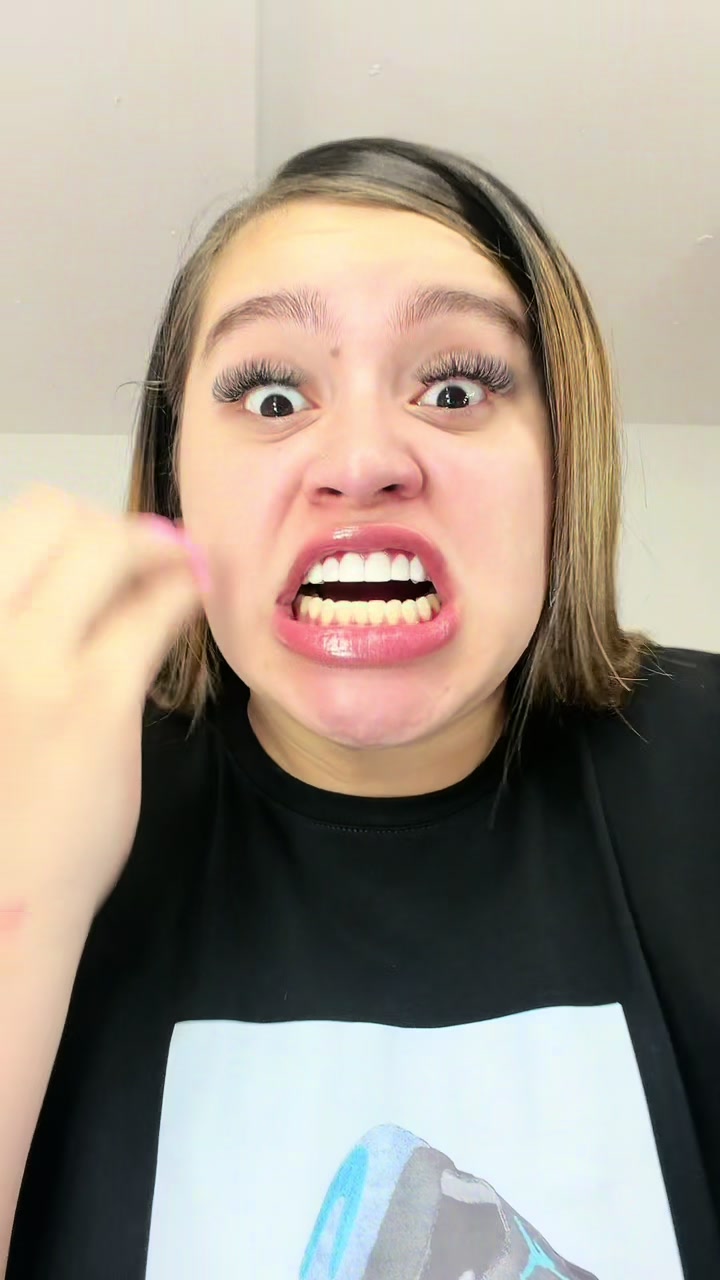 @evelyn_sanchezz