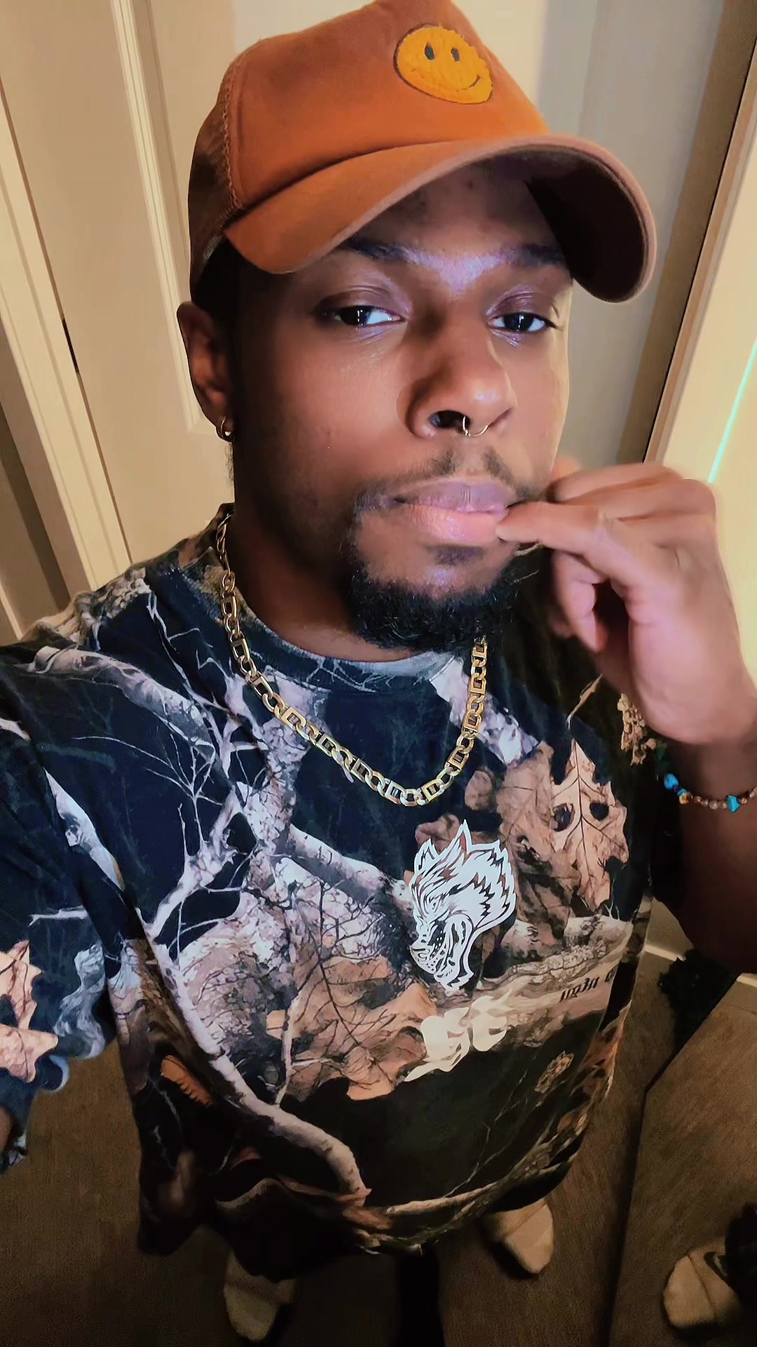 DBGODPLAYHOUSE (@dbgodplayhouse) - Urlebird