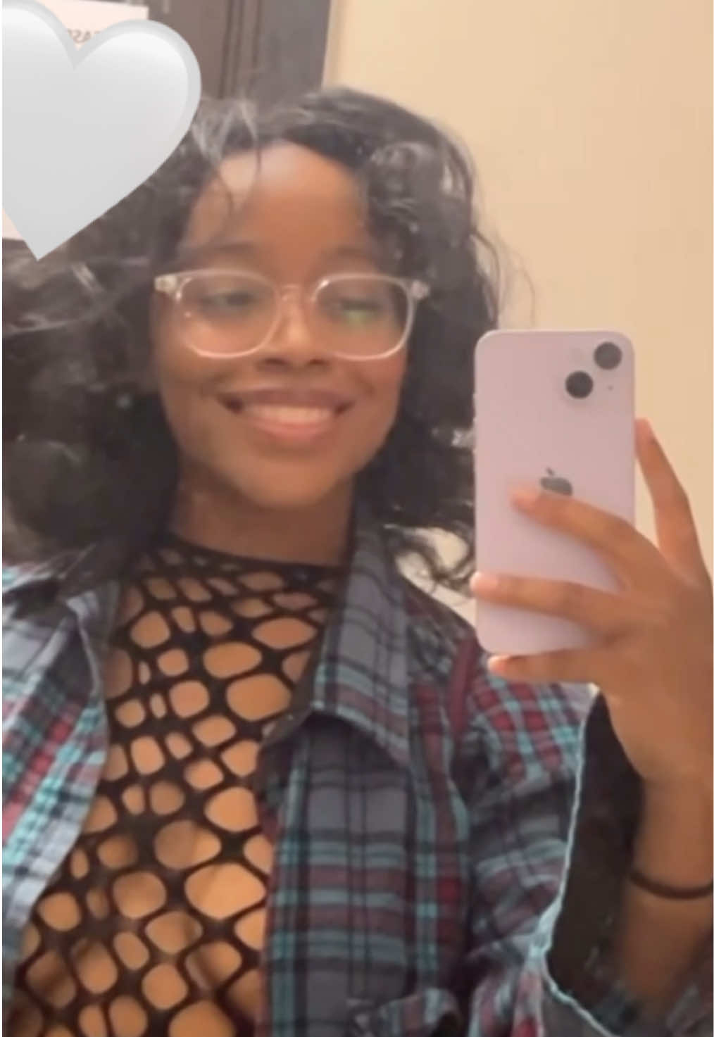 @0thaworldlyblackgirlie