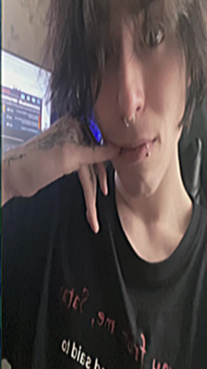 @fat bitches favourite pose