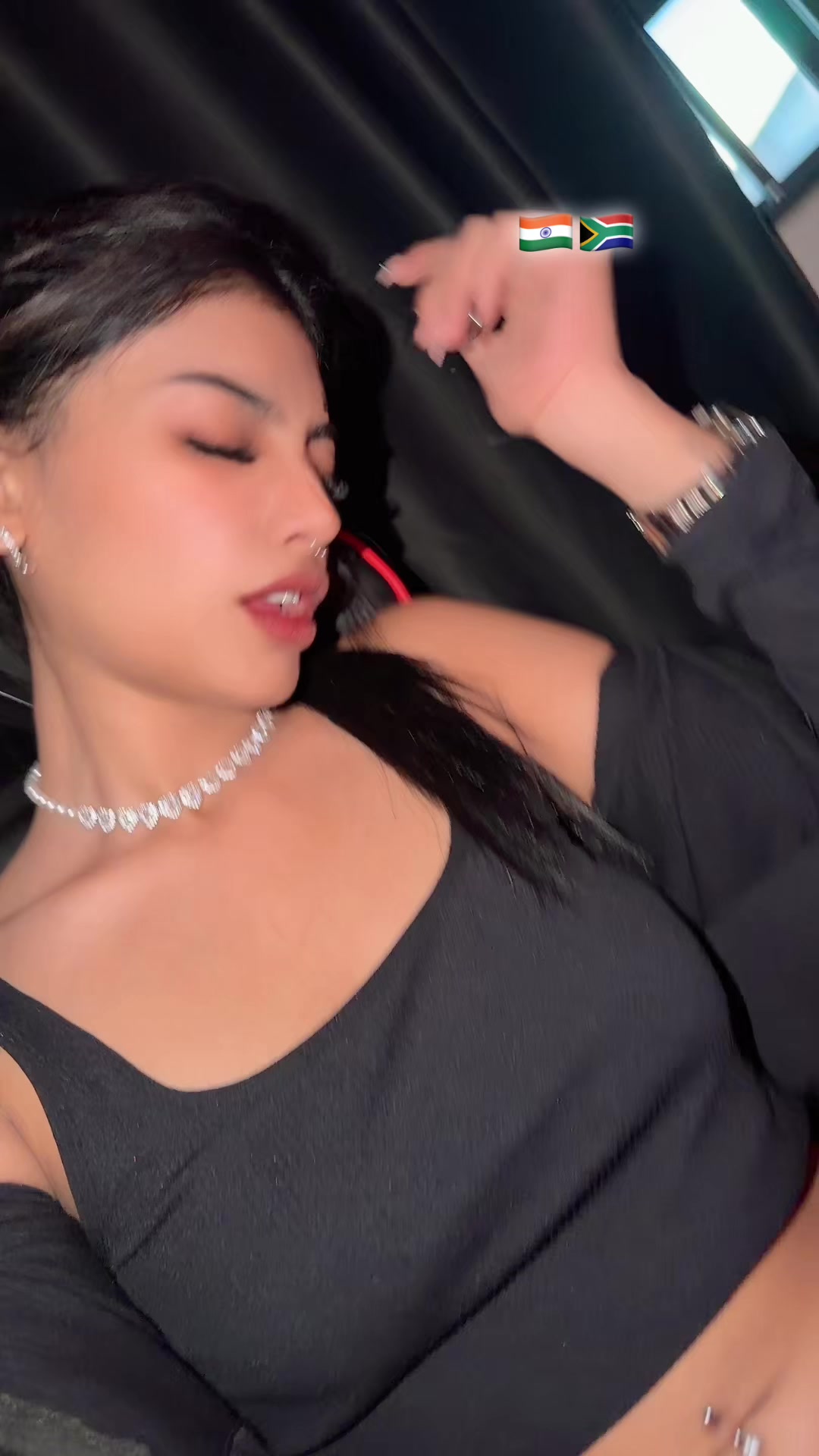 @the_official_haniya