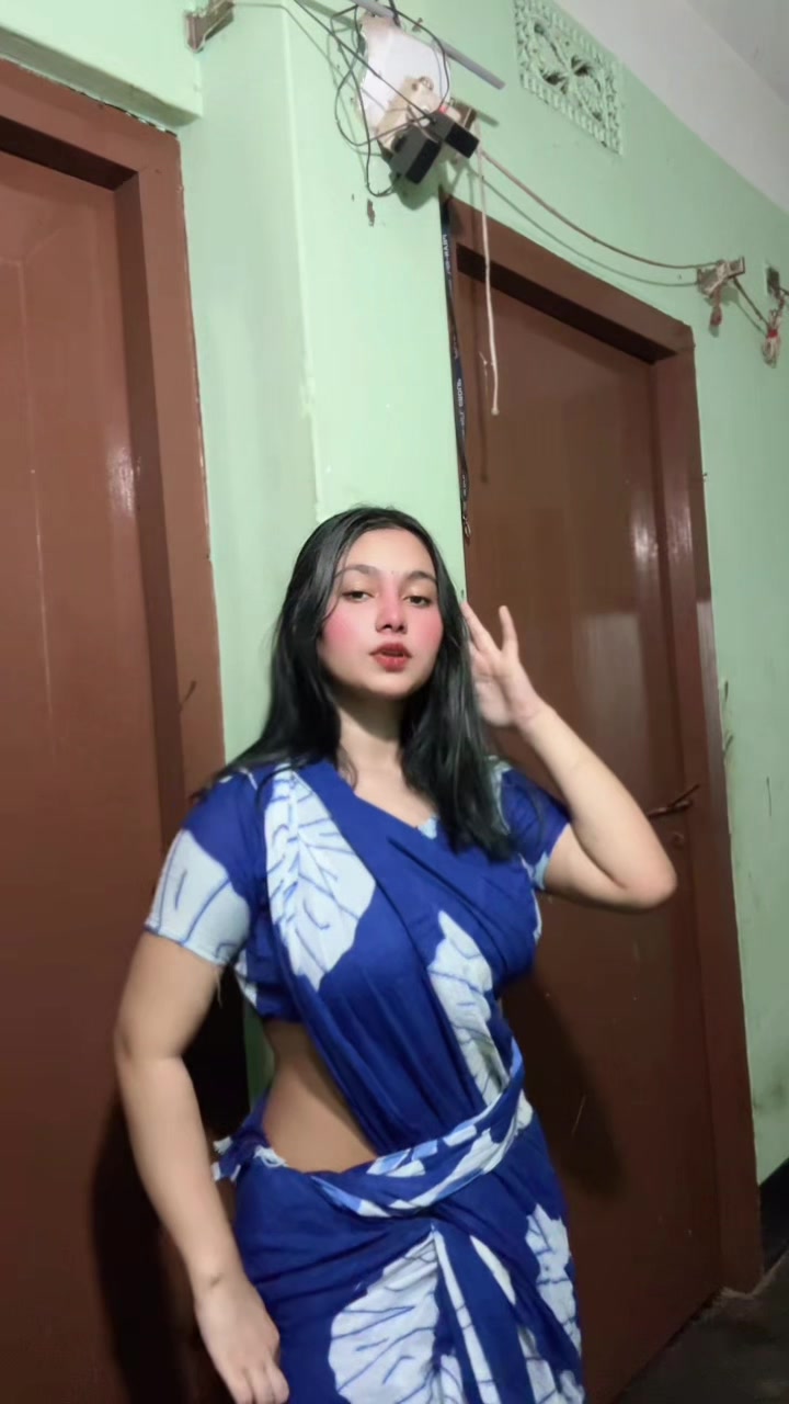 @leona