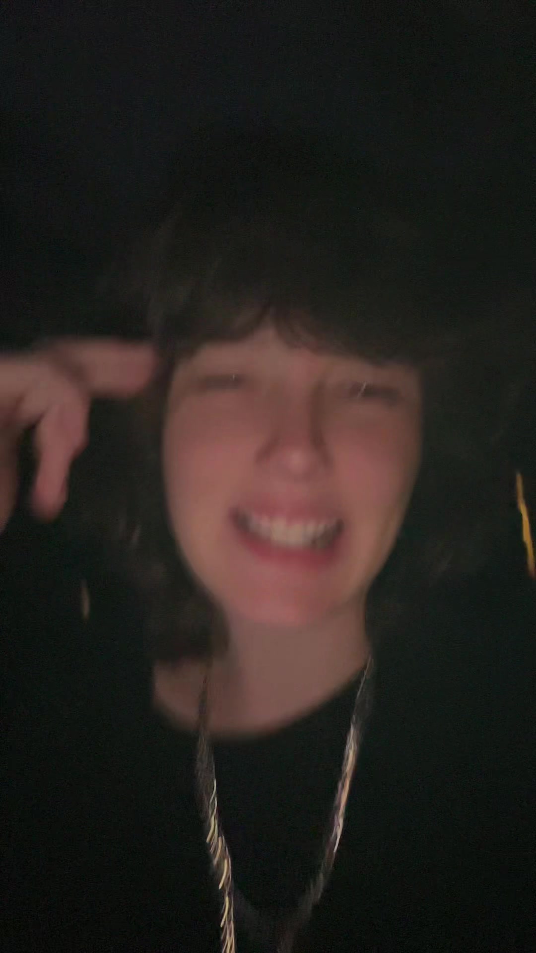 @:3