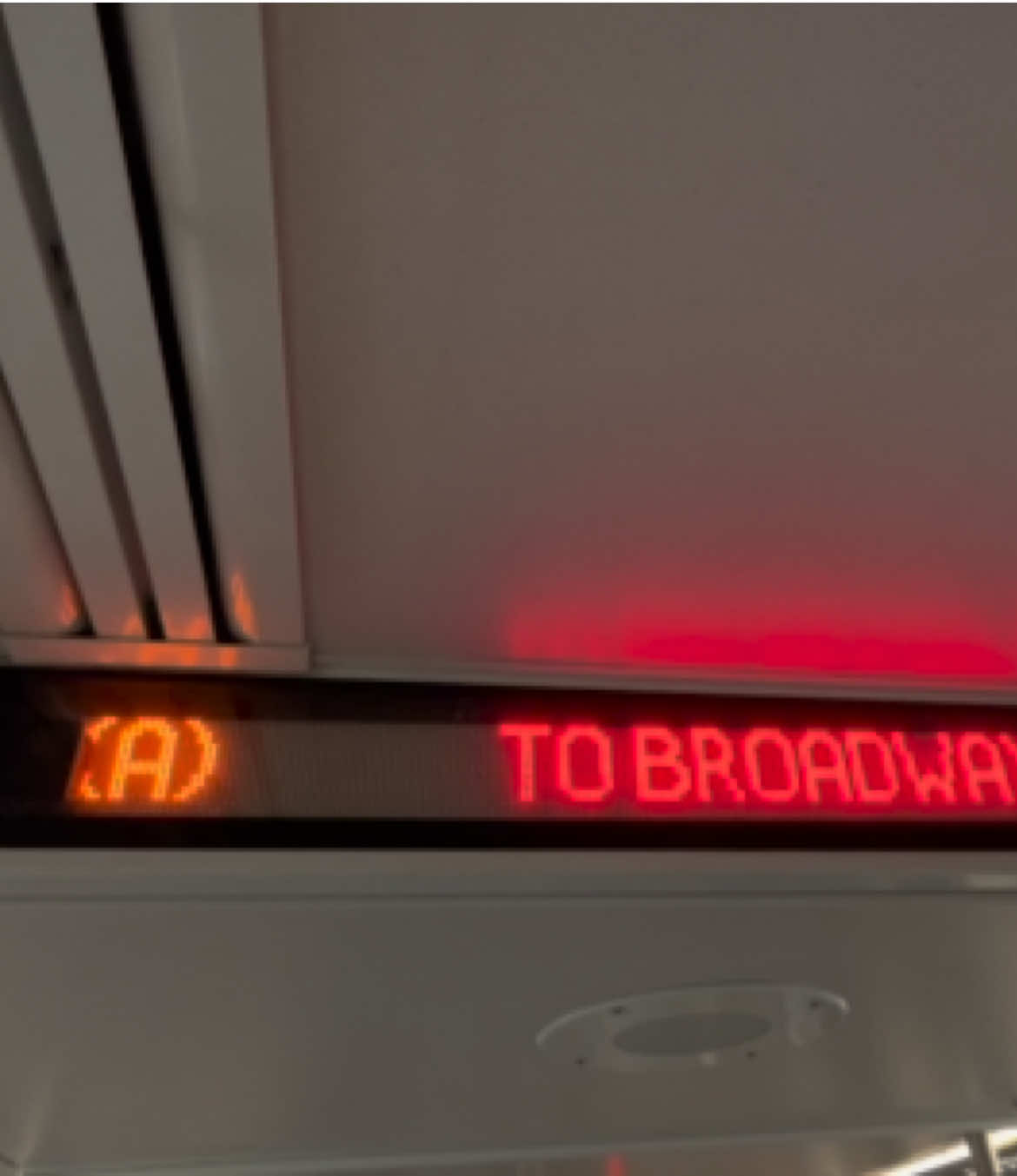 @R32 (J) train official