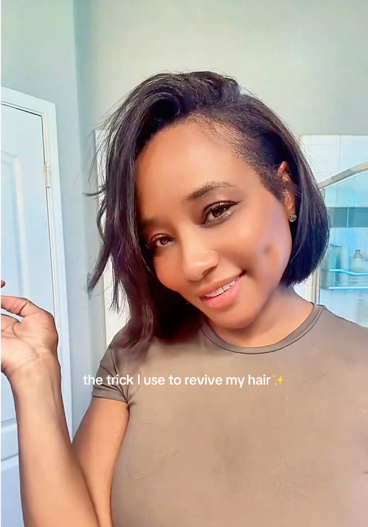 @EffortlesslyChiic