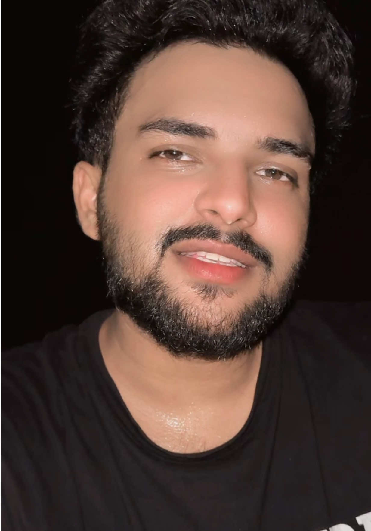 @AKASH✨